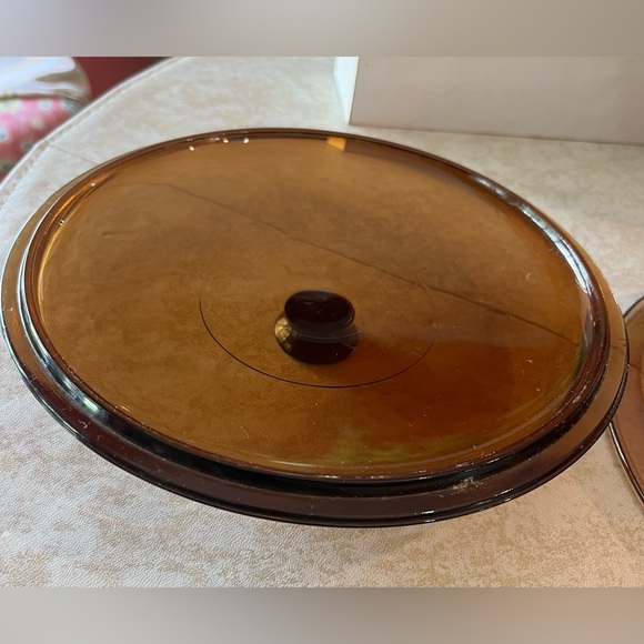 Vintage Pyrex Visions Casserole Baking V-33-B w/ Lid V-33-C in Amber w ribbing - Picture 11 of 13